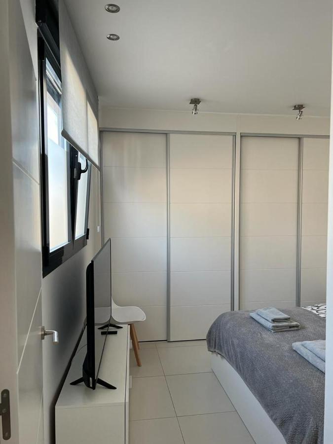Beach Apartment Торрев'єха Екстер'єр фото